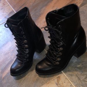 Black Biker girl Boots!